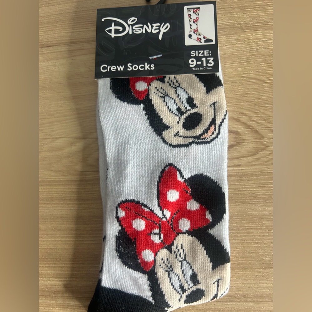 🤑✌🏾SOLD🤑  NWT Disney Minnie Mouse Novelty Socks